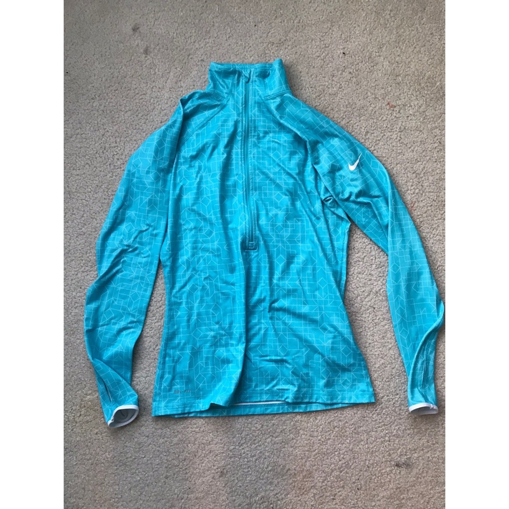 Athletic Wear with Thumb Holes